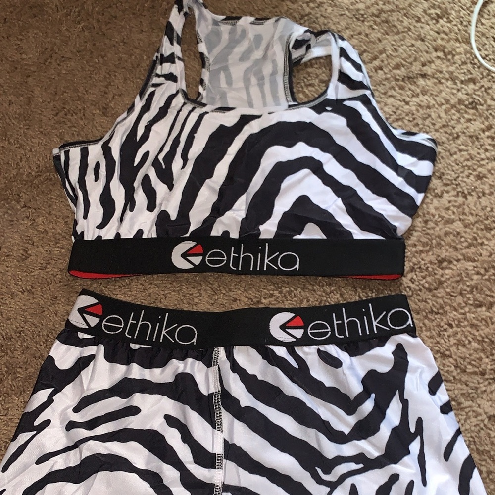 ETHIKA WOMENS SHORTS & BRA SET